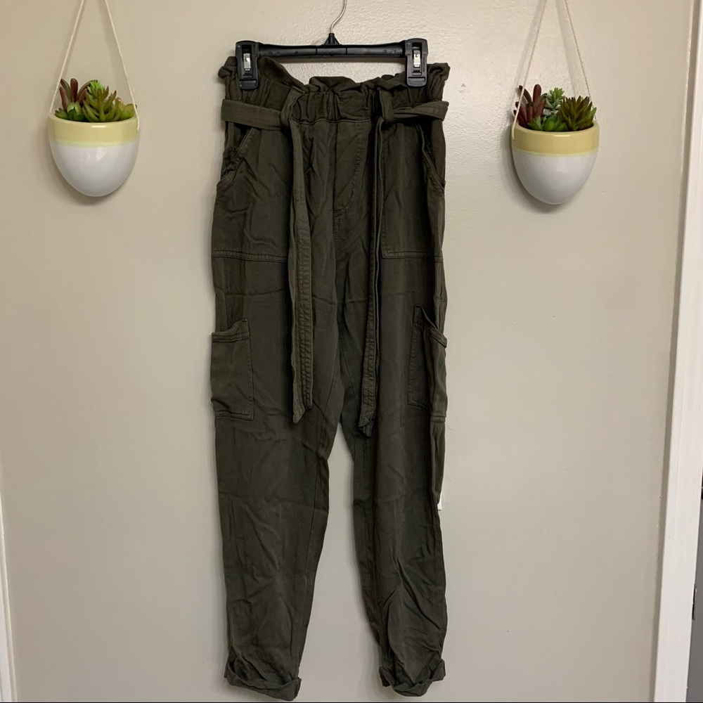 AEROPOSTALE 1 Black 1 Green Cargo Paper Bag Jogger w/Tie Front & Cuff Hem, XS/S